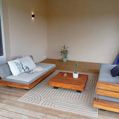 Maison Près Des Cévennes Avec Piscine Pour 10 Personnes Villa *